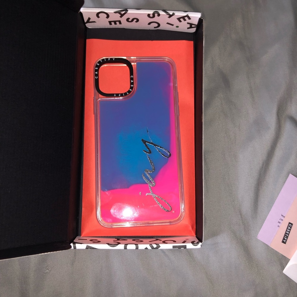 iphone 11 pro max casetify case